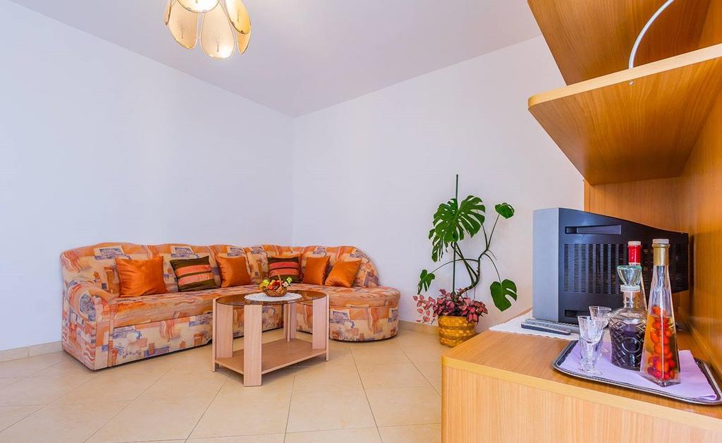 מדולין Apartments Milka מראה חיצוני תמונה